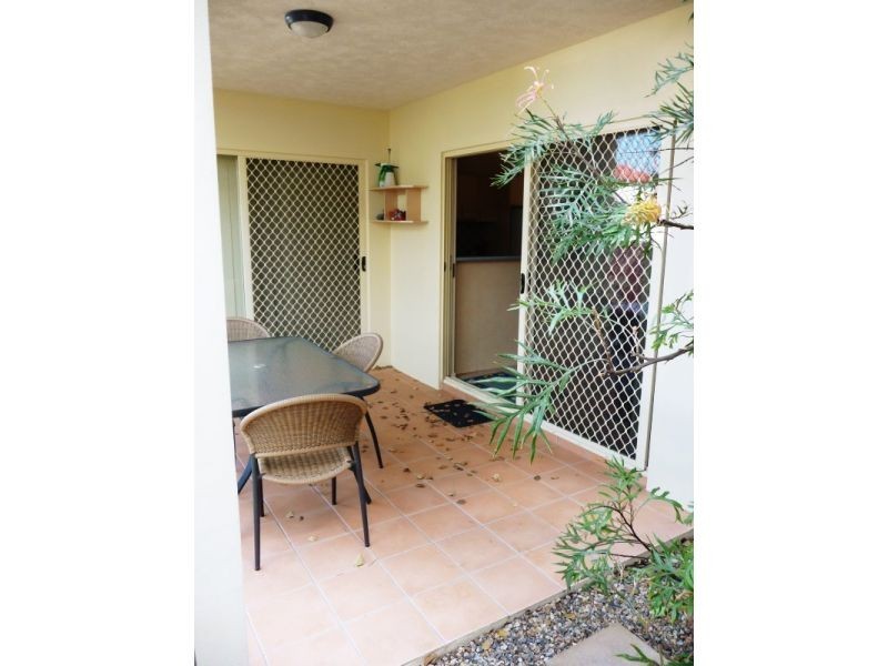 1, 70 Ekibin Road, Annerley QLD 4103