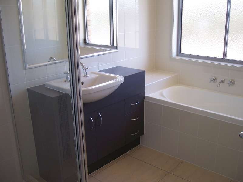 329 Dianella Street, Springfield Lakes QLD 4300