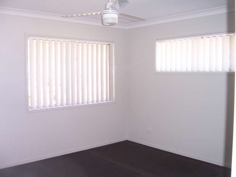 329 Dianella Street, Springfield Lakes QLD 4300