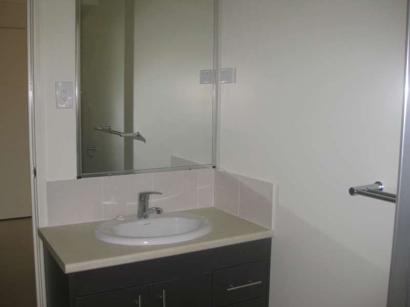 2, 10 Halifax Court, Bray Park QLD 4500