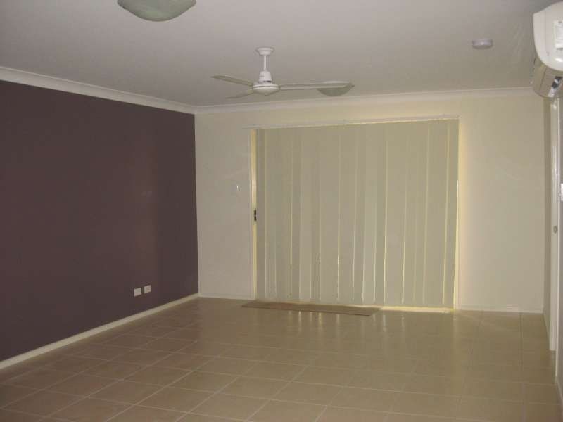 1, 10 Halifax Court, Bray Park QLD 4500