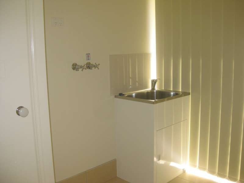 1, 10 Halifax Court, Bray Park QLD 4500