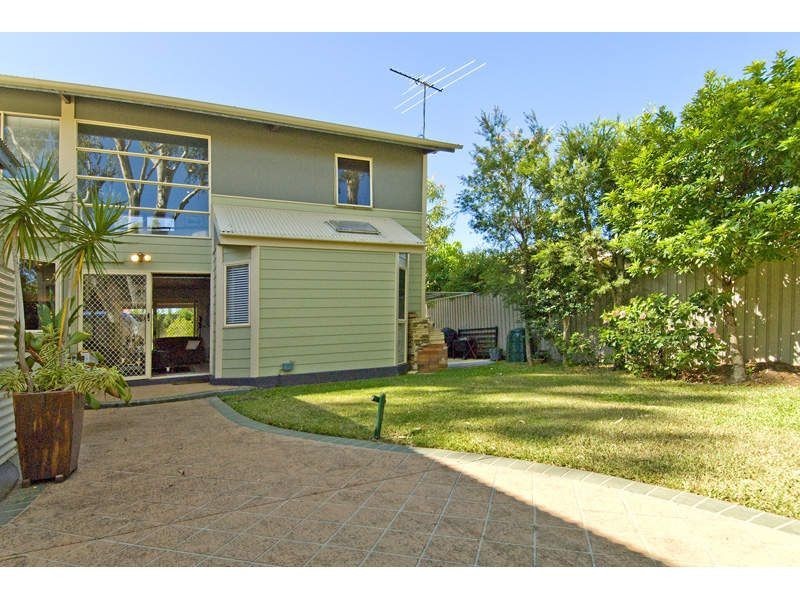 16 Saul Street, Thorneside QLD 4158