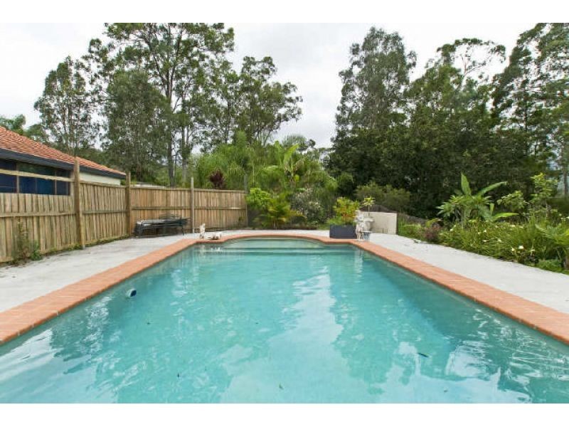 6 Mungindie Court, Mount Nathan QLD 4211
