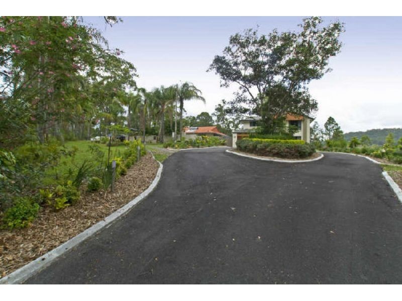 6 Mungindie Court, Mount Nathan QLD 4211