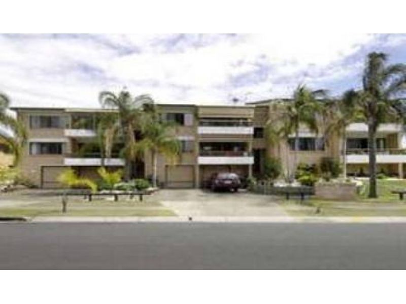 3/1 Angie Court, Mermaid Waters QLD 4218