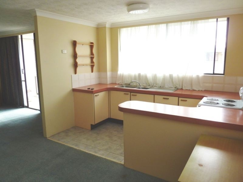 12/6 Brooke Avenue, Palm Beach QLD 4221