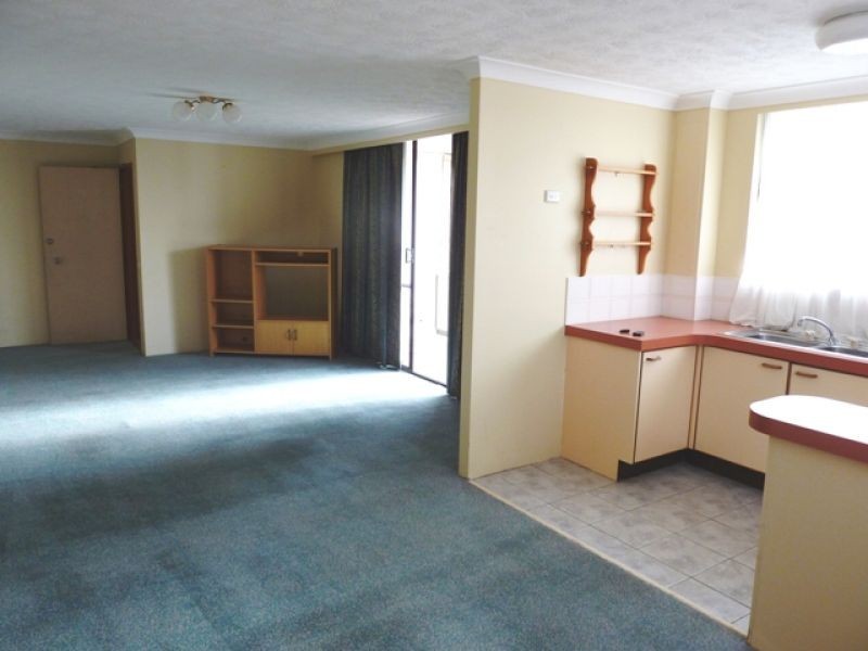 12/6 Brooke Avenue, Palm Beach QLD 4221