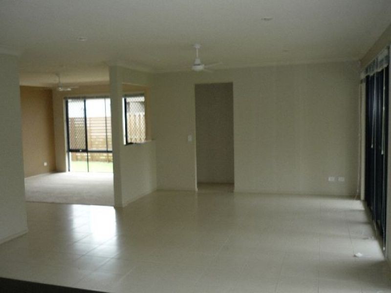 5 Freshwater Street, Berrinba QLD 4117