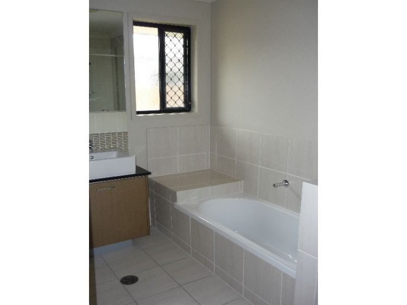 5 Freshwater Street, Berrinba QLD 4117