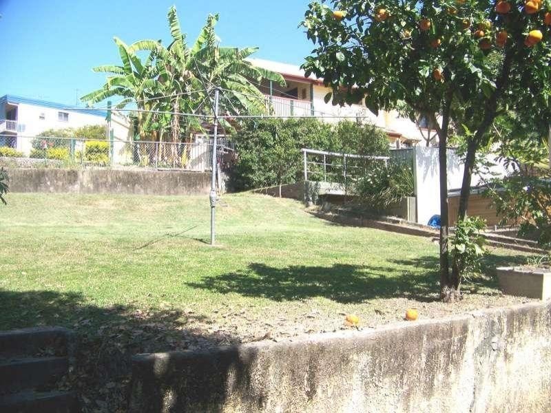 64 Butterfield Street, Herston QLD 4006