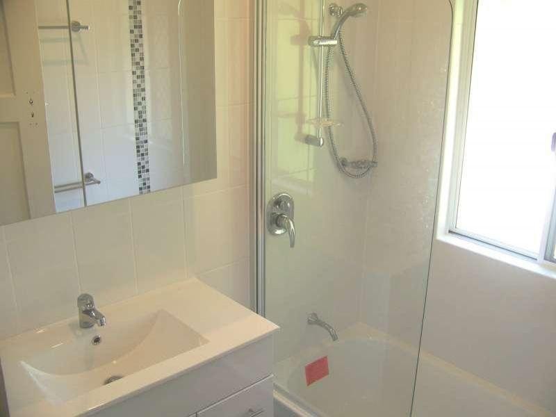 64 Butterfield Street, Herston QLD 4006