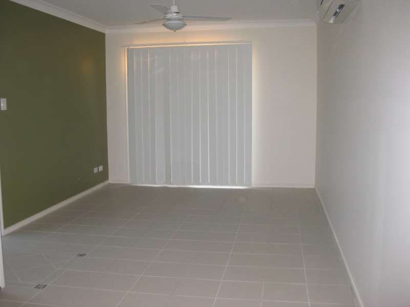 2/32 Grandview Parade, Griffin QLD 4503