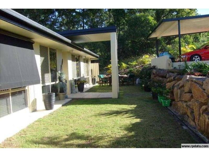 34 Kosciusko Crescent, Southport QLD 4215
