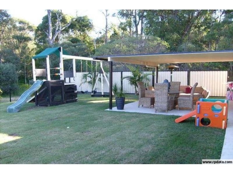 34 Kosciusko Crescent, Southport QLD 4215