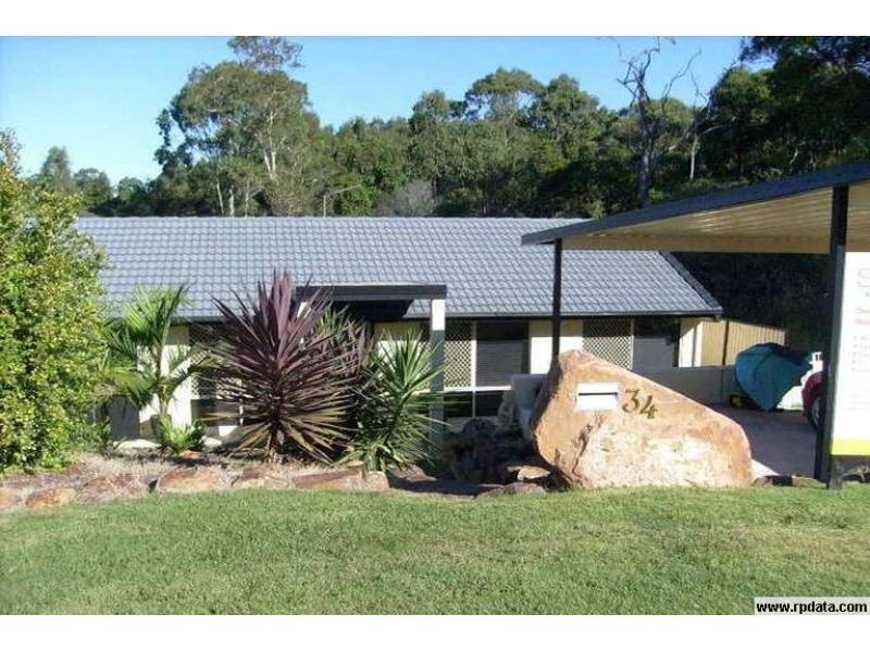 34 Kosciusko Crescent, Southport QLD 4215