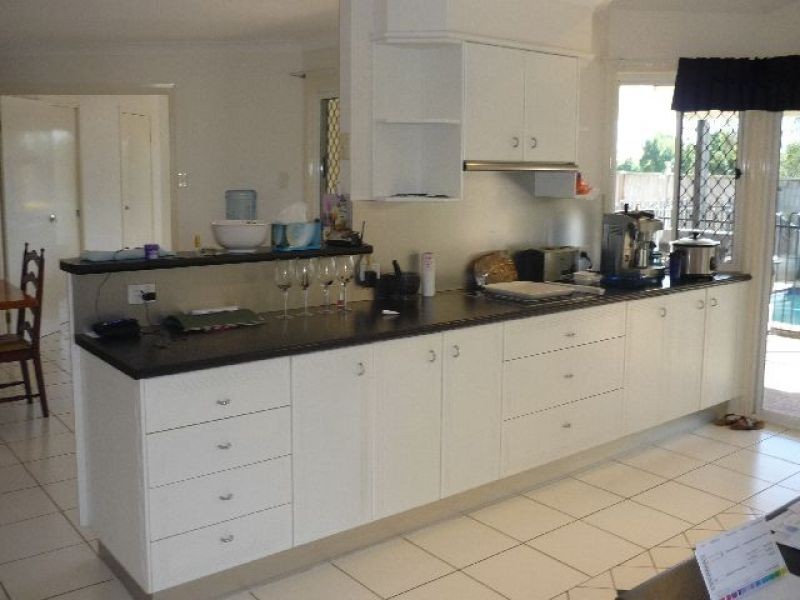 3 Trafalgar Close, Stretton QLD 4116