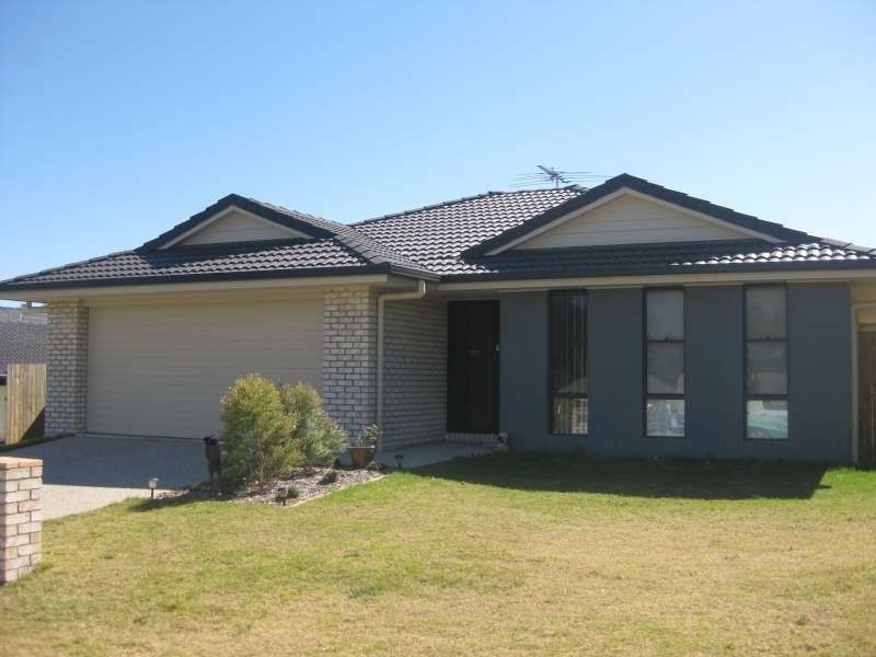 5 Maple Street, Kallangur QLD 4503