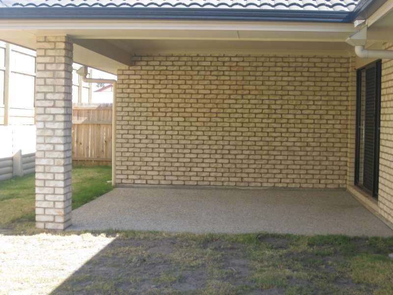 5 Maple Street, Kallangur QLD 4503
