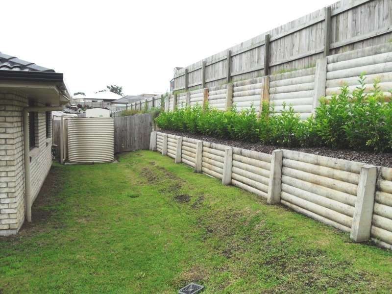 5 Maple Street, Kallangur QLD 4503