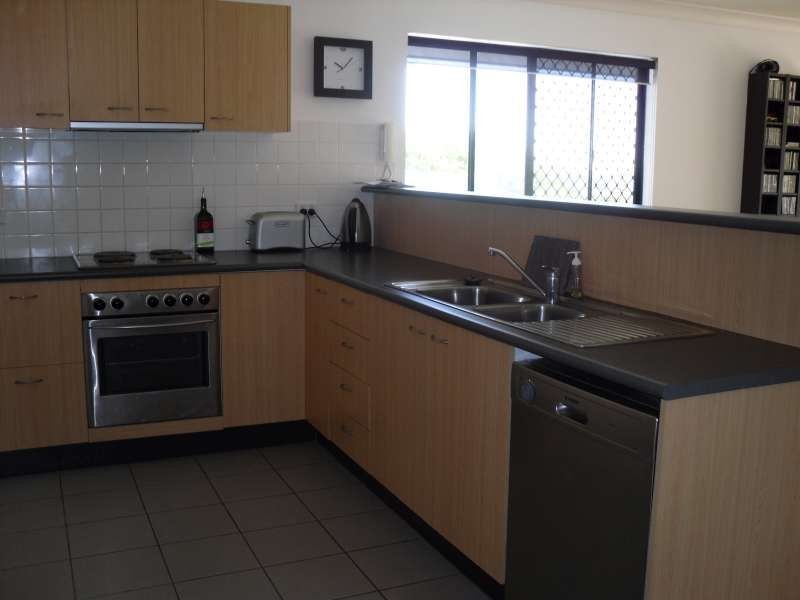 1/380 Cavendish Road, Coorparoo QLD 4151