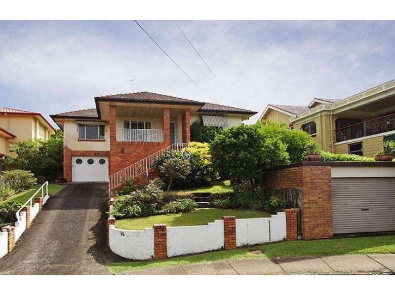 18 Braeside Terrace, Alderley QLD 4051