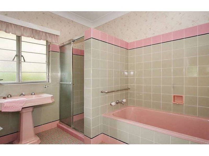 18 Braeside Terrace, Alderley QLD 4051