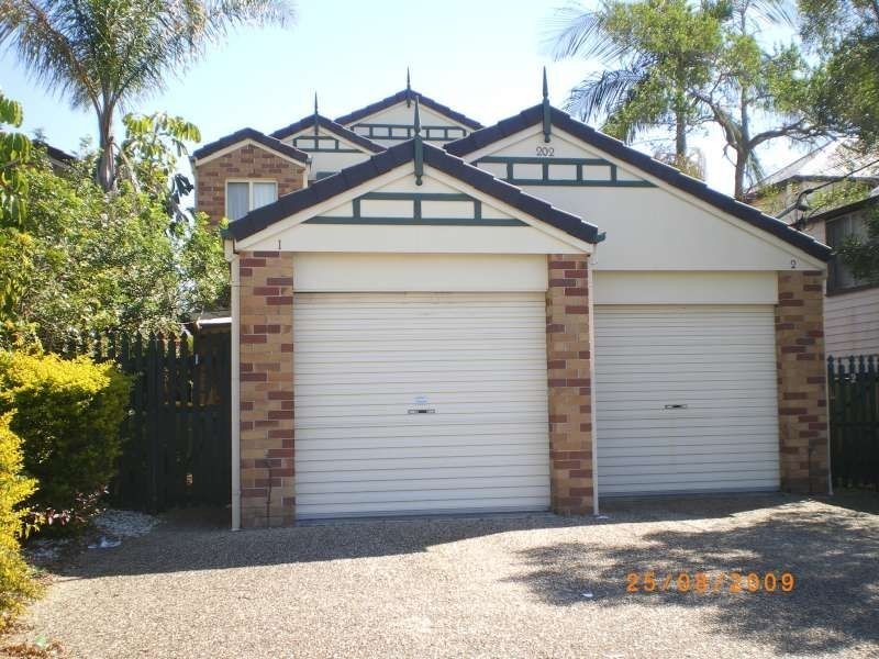 2/202 High Street, Southport QLD 4215