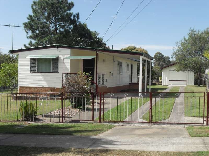 4 Marion Street, Kingston QLD 4114
