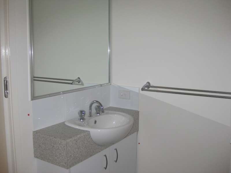 2, 7 James Court, Joyner QLD 4500