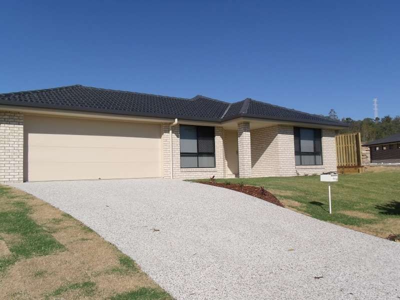 14 Faraday Crescent, Pacific Pines QLD 4211