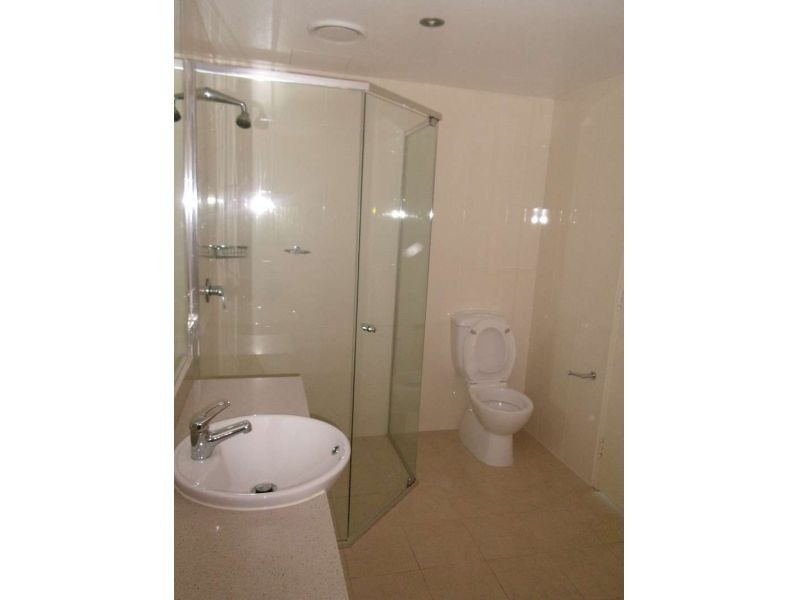 905/1 Como Crescent, Southport QLD 4215