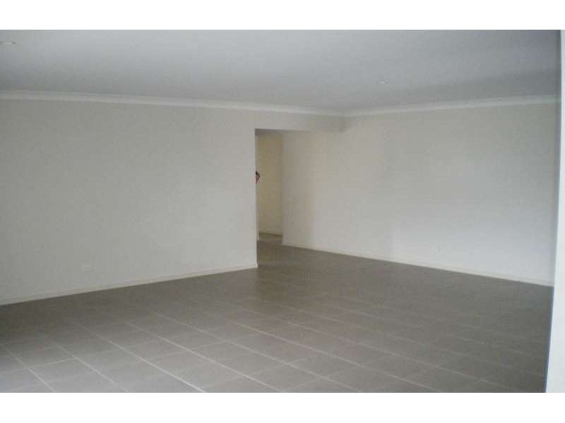 19 Glenhope Street, Upper Coomera QLD 4209