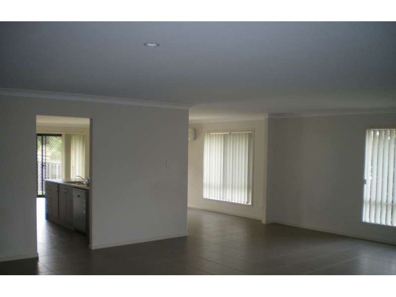 19 Glenhope Street, Upper Coomera QLD 4209