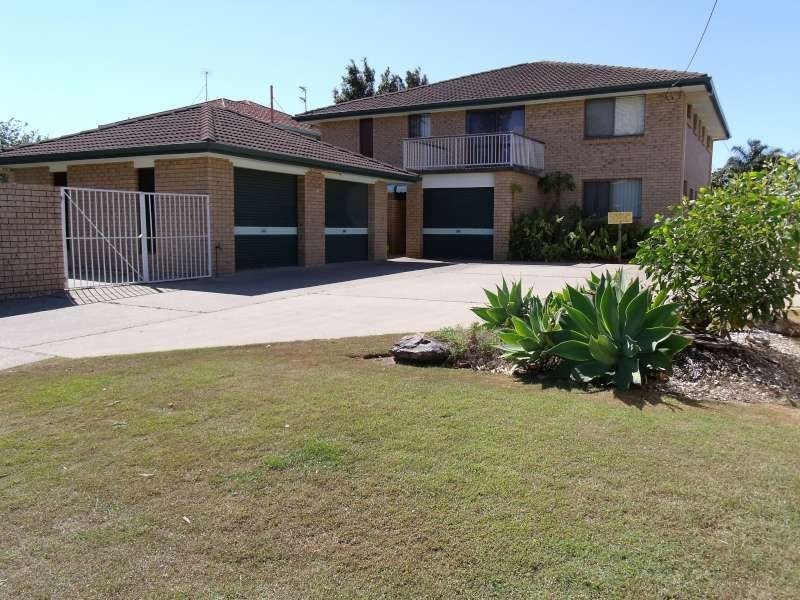 2/101 Bayview Street, Runaway Bay QLD 4216