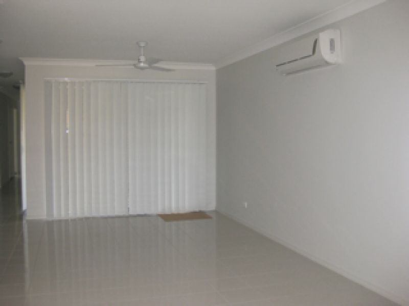 1/11 Charles Court, Joyner QLD 4500