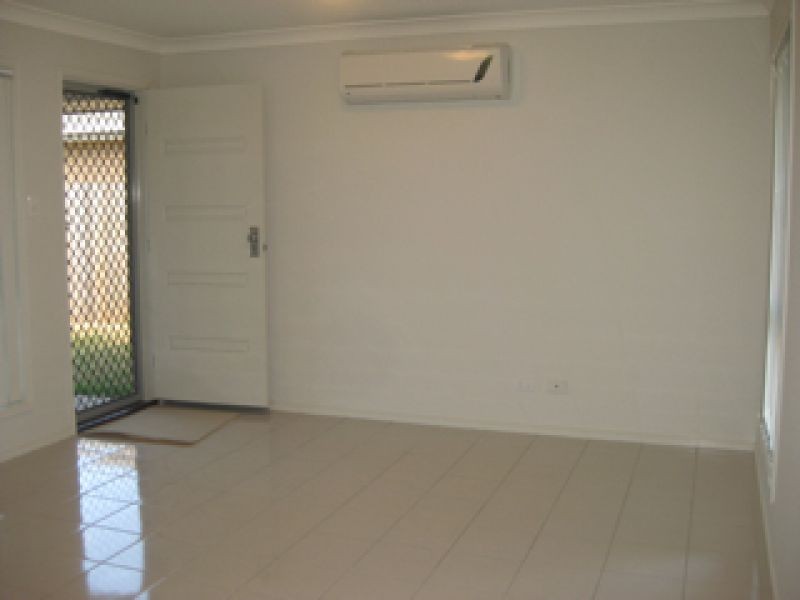 2/9 Rebecca Crescent, Joyner QLD 4500