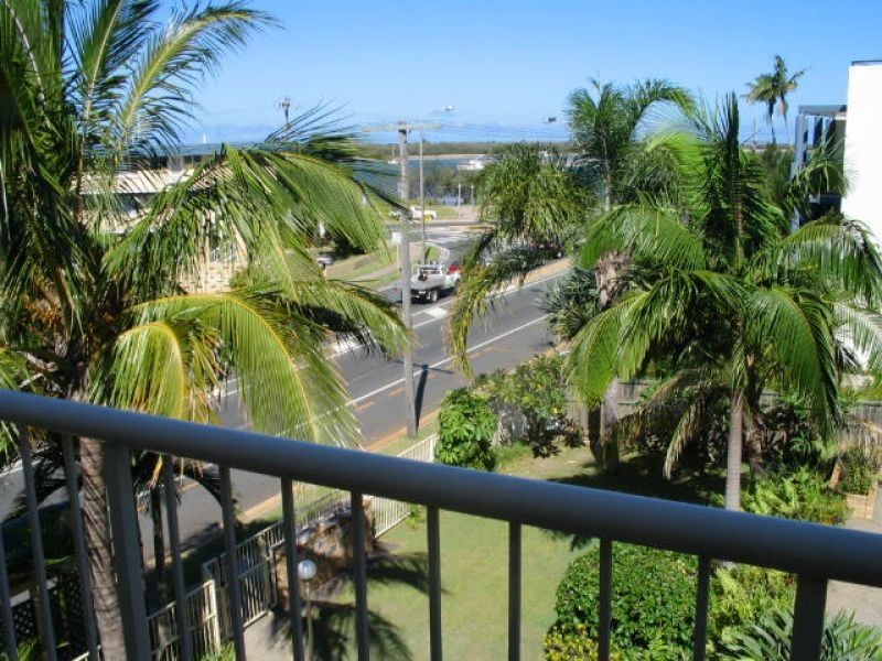 5/10 Brisbane Road, Labrador QLD 4215