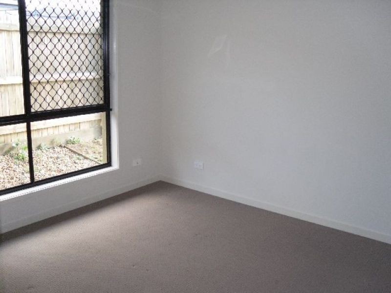 14 Wyndham Circuit, Holmview QLD 4207