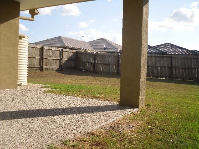 14 Wyndham Circuit, Holmview QLD 4207