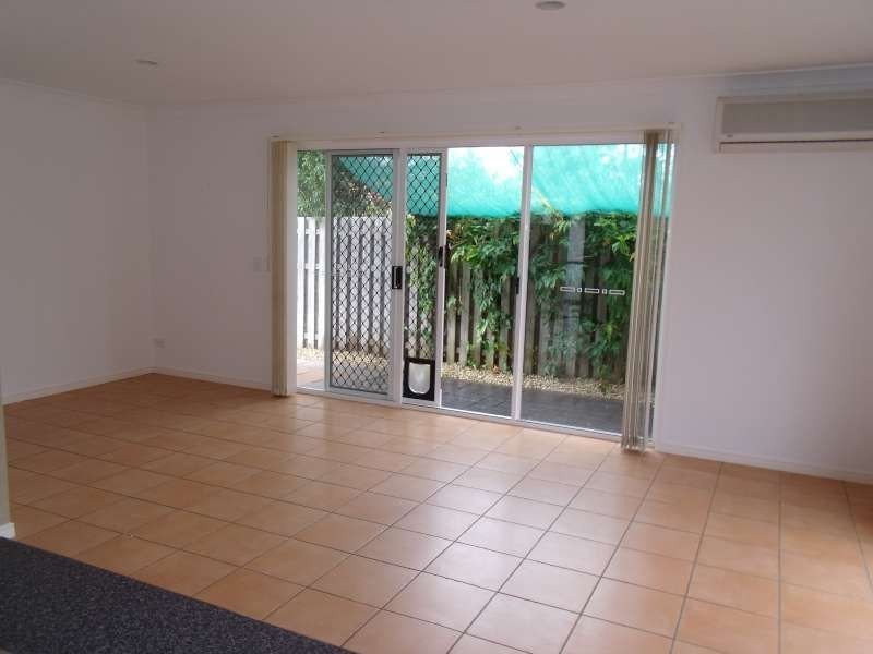 4 Oxbridge Chase n/a, Arundel QLD 4214