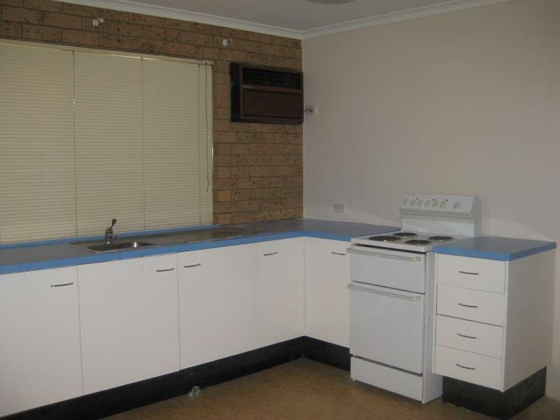 2/42 Main Street, Narangba QLD 4504