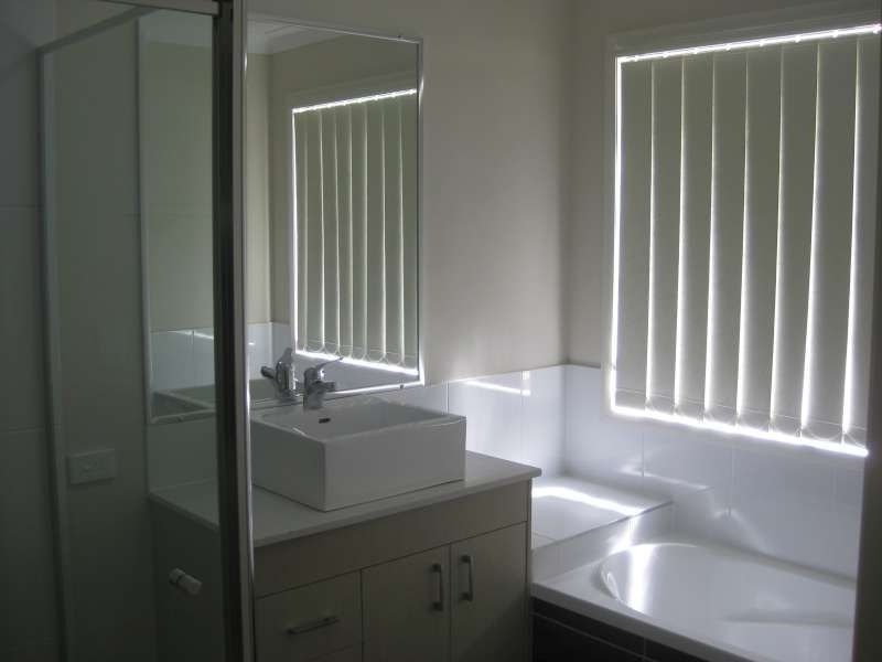 4 Majestic Street, Narangba QLD 4504