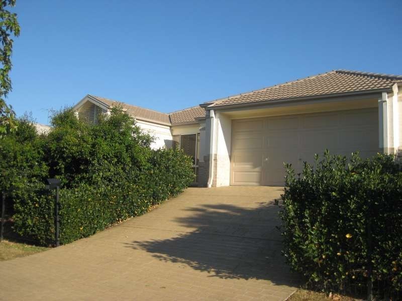 171 Saturn Crescent, Bridgeman Downs QLD 4035