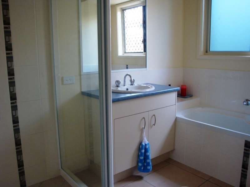 1/21 Seabiscuit Crescent, Kallangur QLD 4503