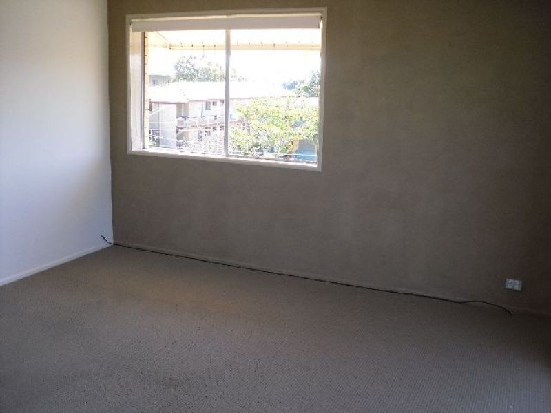 4/35 Kitchener Road, Coorparoo QLD 4151