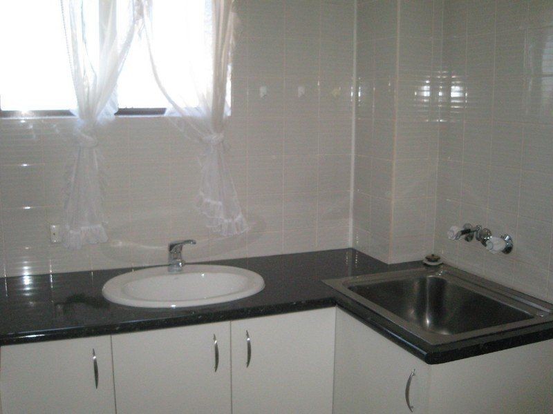 10/18 Sunshine Blvd n/a, Broadbeach Waters QLD 4218