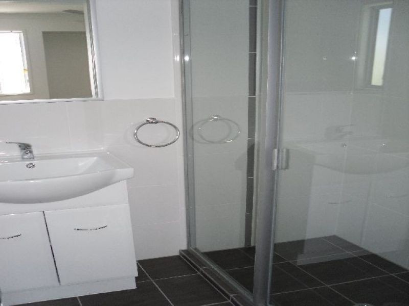 1/45 Burlington Street, Holland Park QLD 4121