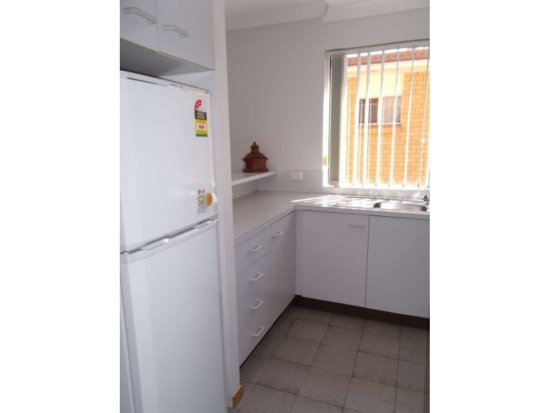 4/37 Back Street, Biggera Waters QLD 4216