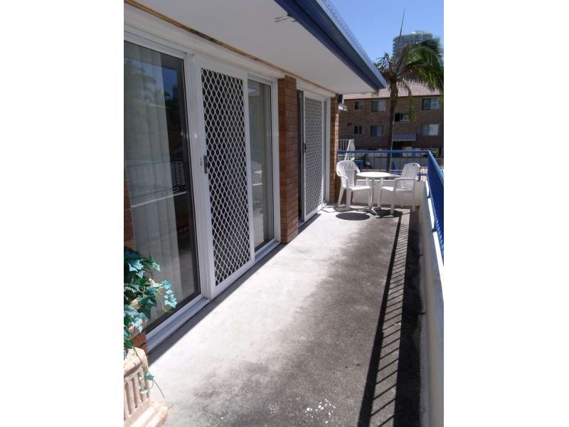 4/37 Back Street, Biggera Waters QLD 4216